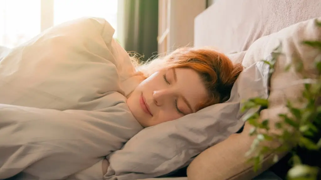 Abnehmen im Schlaf – Fettverbrennung und Cortisol